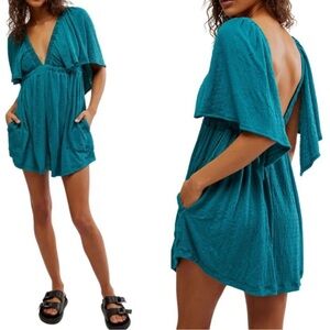 Free People Beach Teal Romper with Pockets Size L, excellent condition